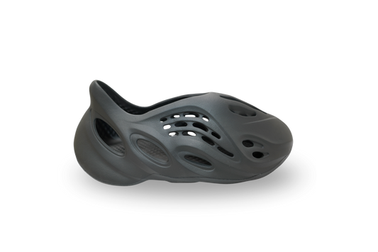 Adidas Yeezy Foam RNNR Carbon