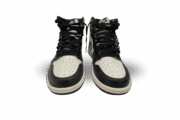Nike Air Jordan 1 Retro High Dark Mocha - Image 3